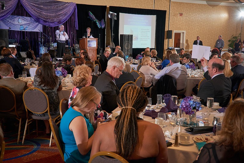 4_wings_of_hope_2015_galla